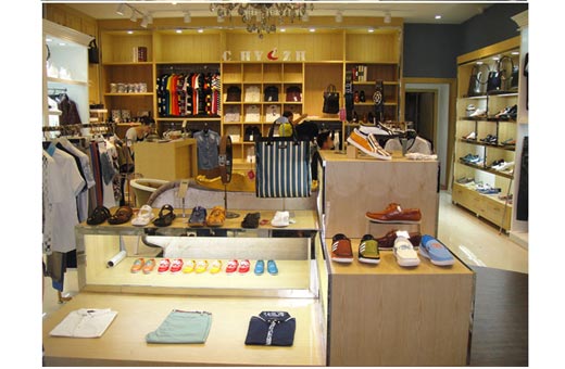 创一鞋业店面展示