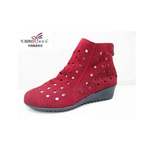 金贵鸟真皮女凉鞋洞洞鞋镂空女鞋短靴