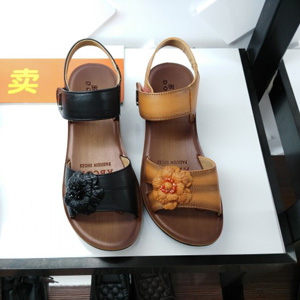 多尔康真皮休闲花朵浅口一字露趾女凉鞋魔术贴妈妈鞋潮女鞋