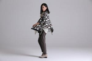 范可儿主推-流苏元素诠释的美感开衫