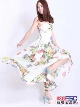 仙妮特女鞋加盟品牌：定位决定市场，服务提升价值