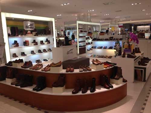 派高雁pikolinos专卖店形象展示