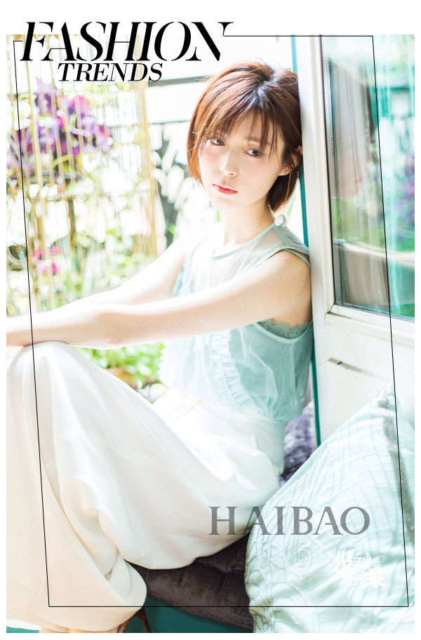 海报时尚网独家策划栏目「报君潮流眼」独家拍摄——卢珊