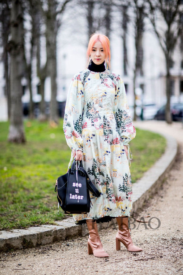 2017秋冬巴黎时装周秀场外街拍