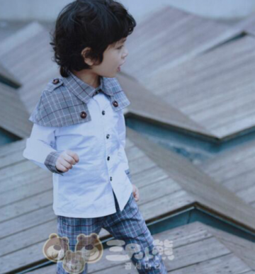 开童装店选三只小熊童装 让孩子们对这个童装品牌情有独钟