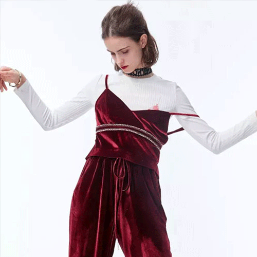 如果你也厌倦 不如穿上卡布依一起做个安静的美女子