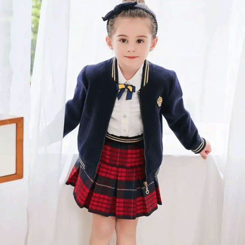 开学季 CARSAMONO卡莎梦露童装品牌时尚萌娃来报到