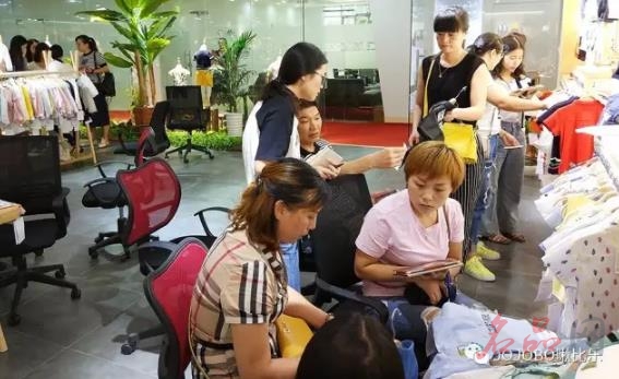 啾比乐JOJOBO“最爱饰你”2018春夏新品发布会圆满成功!