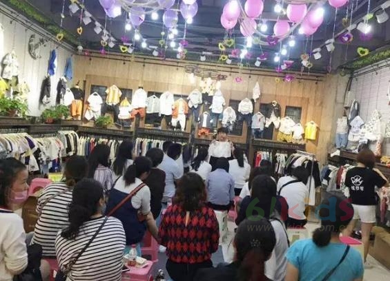 布鲁莎莎2018春夏订货会郑州站圆满成功