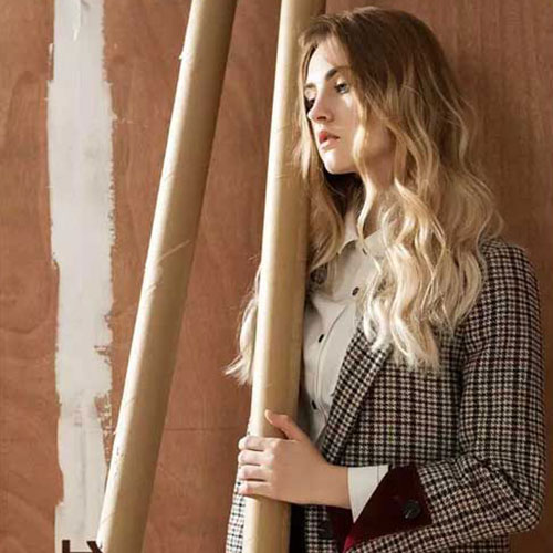 慕拉MULA诠释新的穿衣风格 暖意新体验