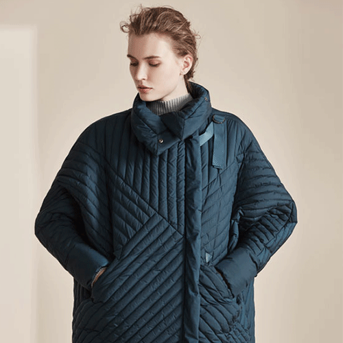 SHOWLONG有款超美色叫孔雀蓝 美很复杂也很微妙