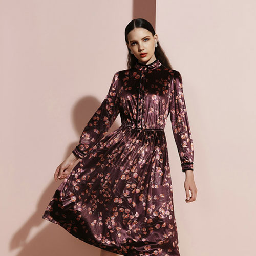 舒朗 2018最时髦波特紫红 圣诞元旦穿TA就对了