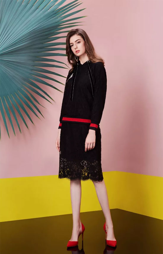 今年流行的臣枫蕾丝裙 错过它你要如何性感