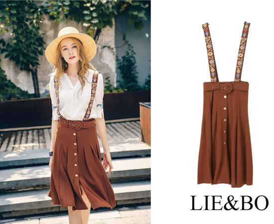 LIEBO裂帛<a  data-cke-saved-href='http://www.china-ef.com/brand/' href='http://www.china-ef.com/brand/'  style='text-decoration:underline;'  target='_blank'>品牌</a><a  data-cke-saved-href='http://news.china-ef.com/list-83-1.html' href='http://news.china-ef.com/list-83-1.html'  style='text-decoration:underline;'  target='_blank'>女装</a>搭配“一白遮百丑 会穿赢所有”