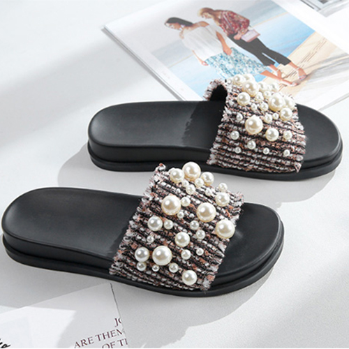 洛曼琪时尚女鞋：“时尚、品质、高性价比”