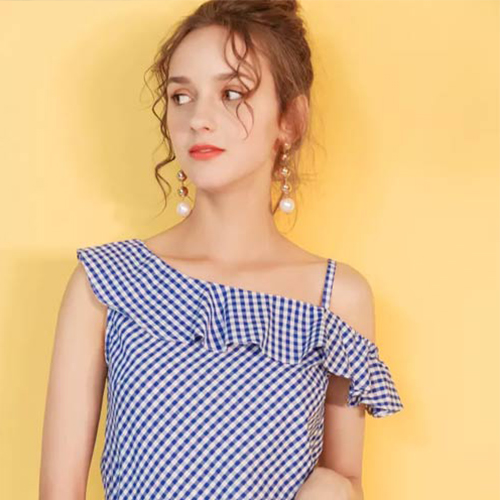 艾丽莎女装“时尚者联盟”瞬间抓心的好搭单品