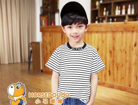 小马嘟嘟品牌童装:人比山高 脚比路长