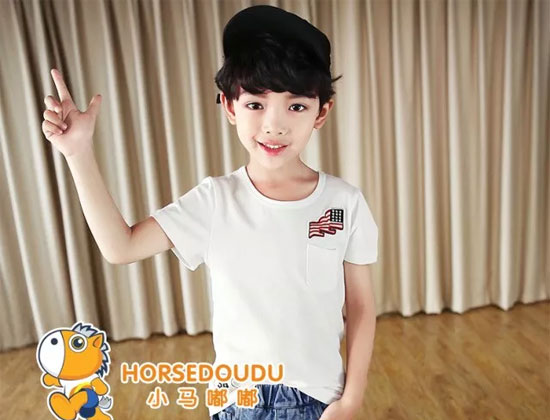 小马嘟嘟品牌童装:人比山高 脚比路长