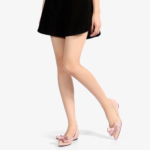 女鞋市场广阔 洛曼琪与您携手共创财富明天