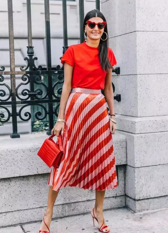 左韩品牌女装夏季上新 新品时尚搭配指引