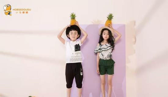 小马嘟嘟童装：生二胎必学的六种搭配风格