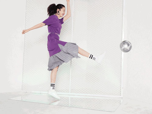 飘蕾PEOLEO品牌女装 成为1％的时髦足球Girl