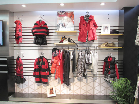 唯路易VIV&LUL专卖店形象展示