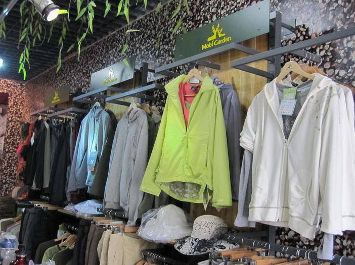 牧高笛专卖店形象展示