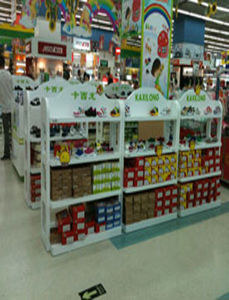 卡西龙形象店展示