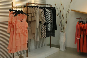 艾米索女装店面形象