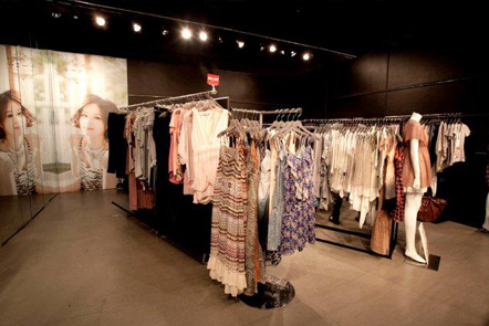 深圳市创尔时装有限公司门店展示