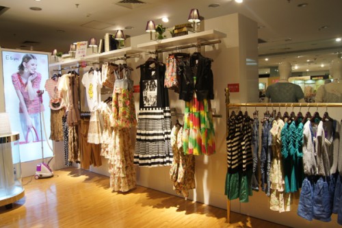 女装伊可爱店铺