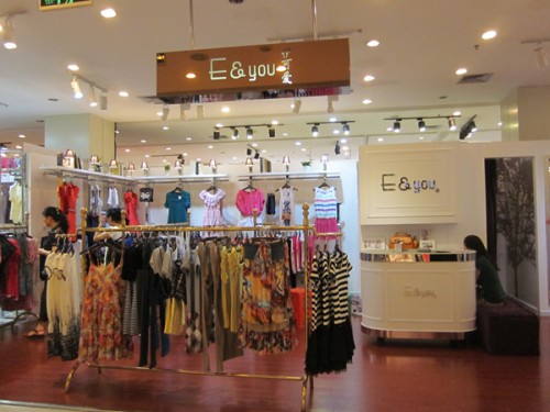 女装伊可爱店铺