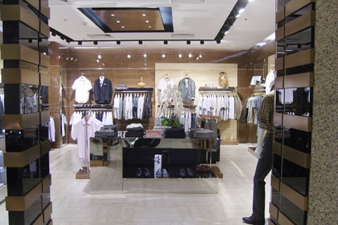 柏朗亚高店铺展示