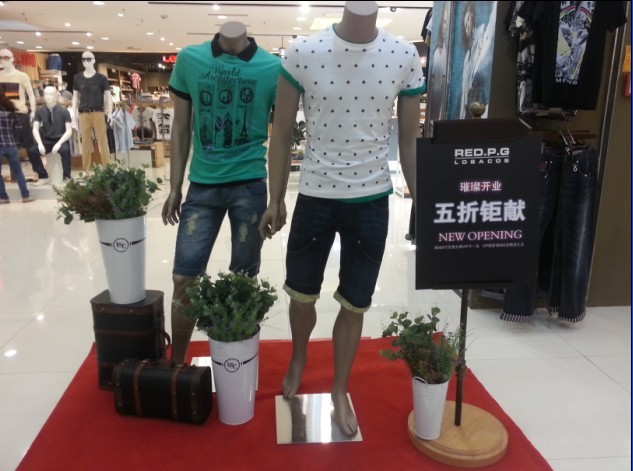 RED.P.G losacos时尚男装店面