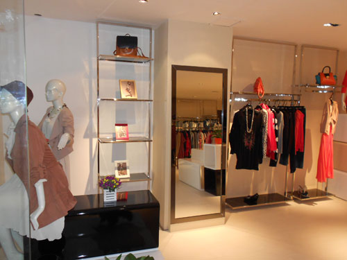 依步达店铺形象图