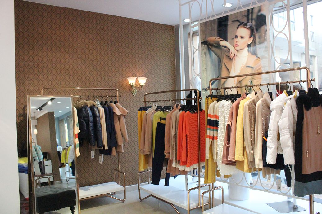 昆诗兰终端形象店