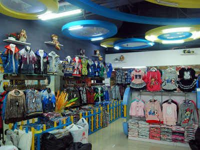 玲珑宝贝店面展示