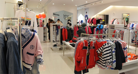 红黄蓝RYB店面终端展示