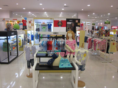 埃米希童装店面形象