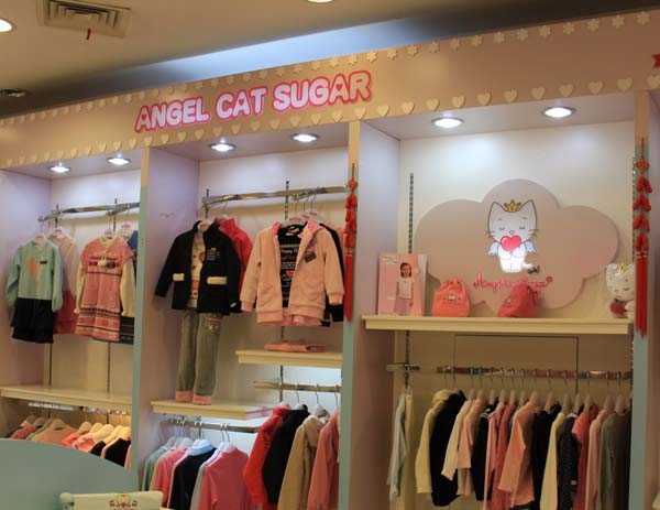 天使猫童装店面形象