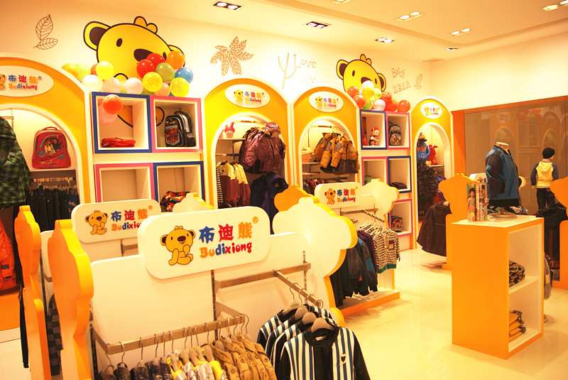 布迪熊店面展示