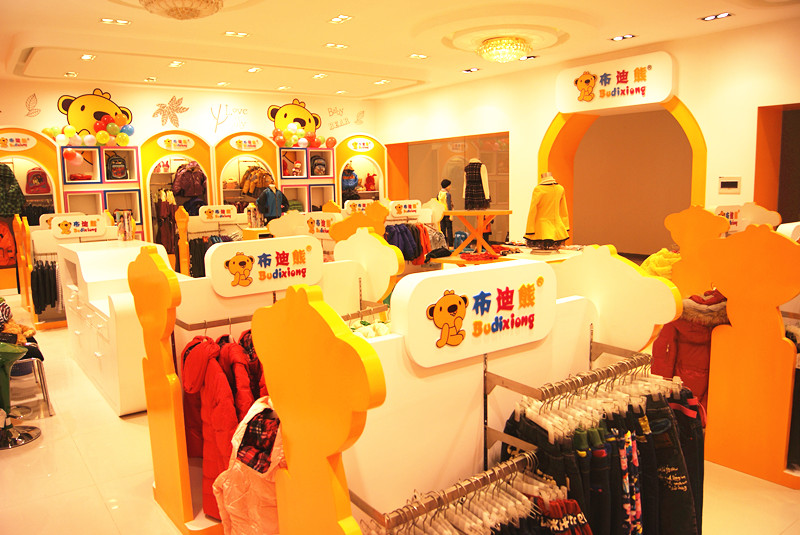 布迪熊店面展示