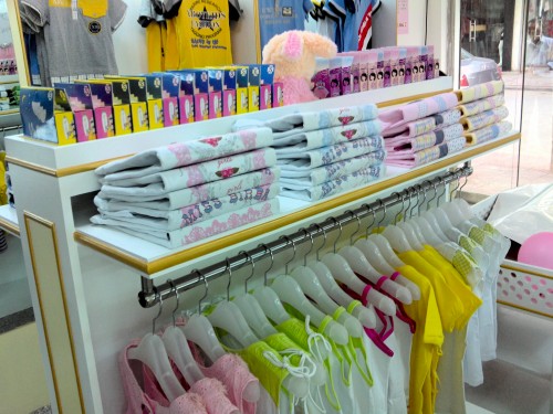 蜜思贝贝童装店铺