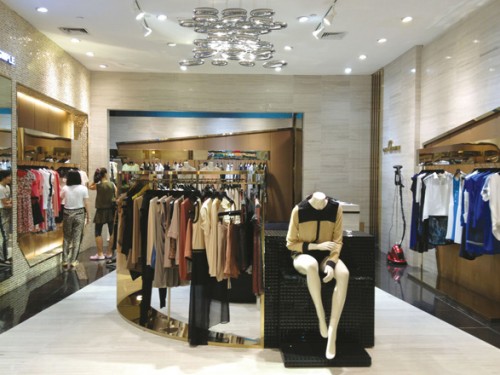 唯简专卖店形象