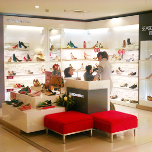 四季风南京大洋百货商场店面