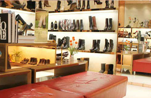 卡美多女鞋店面形象展示