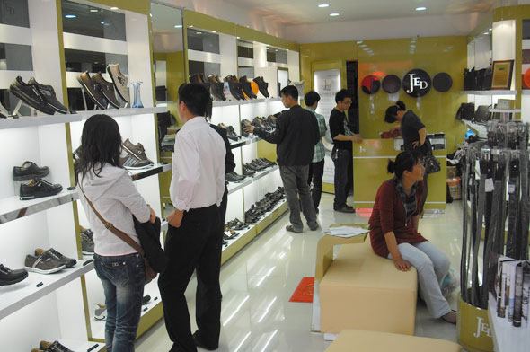 吉尔达浙江慈溪形象店