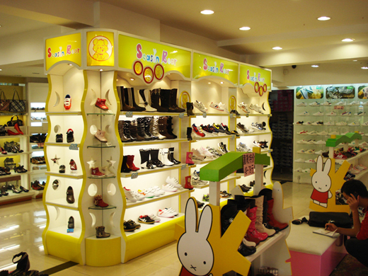 四季熊店面形象展示