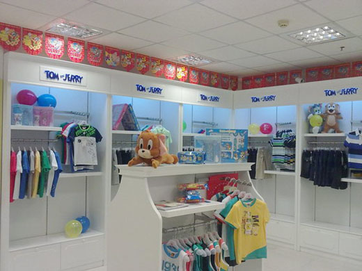 猫和老鼠童装店面展示